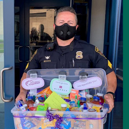 rochester hills community cares first responders