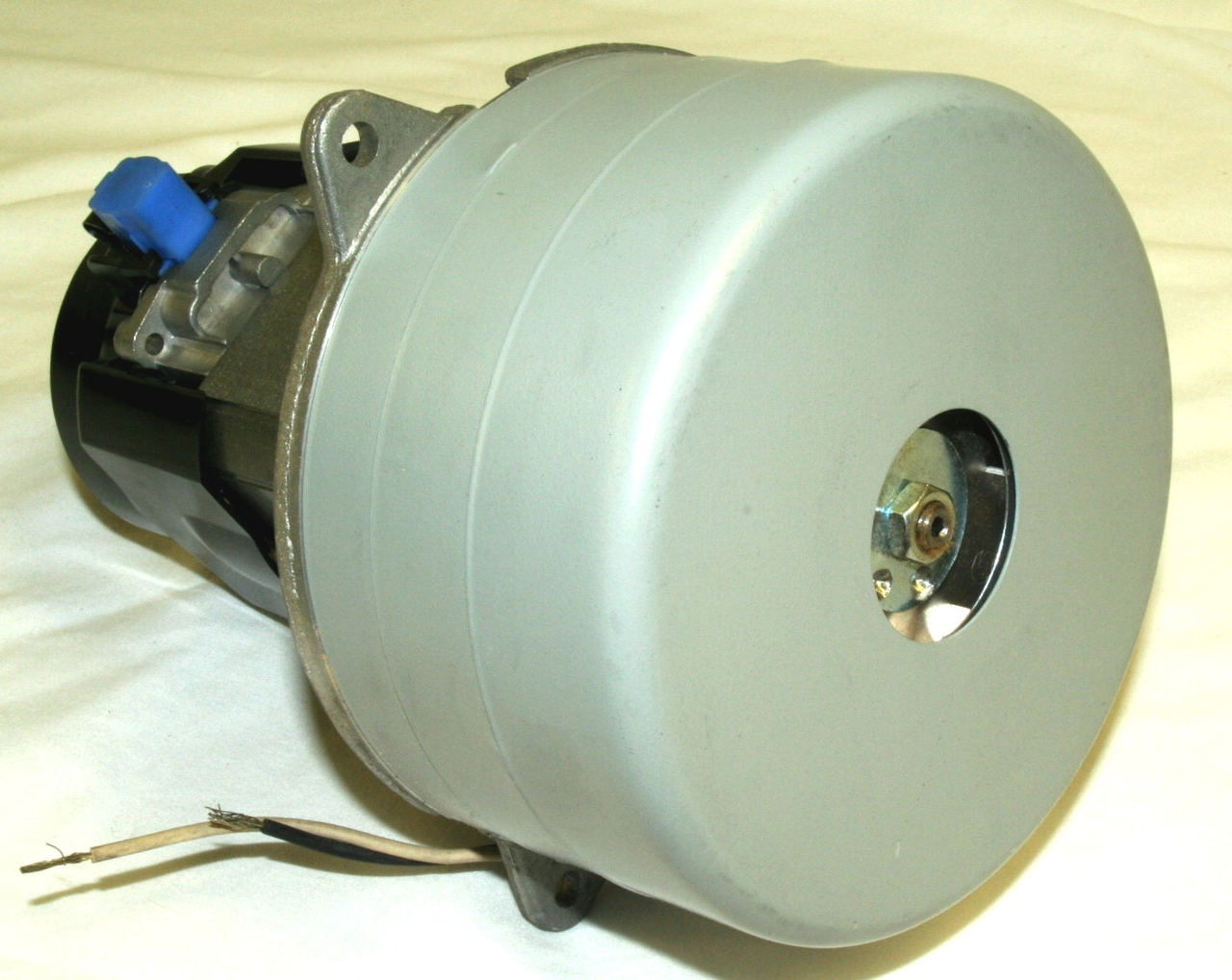 Tennant  130996 - Fan, Vacuum, 5.7" 120Vac, 3 Stage